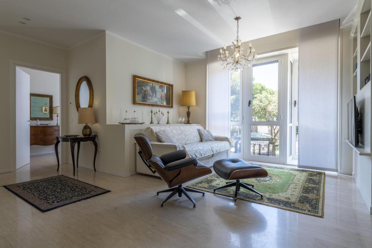 Casa Lazzarini Luxury Apartment 페자로 외부 사진